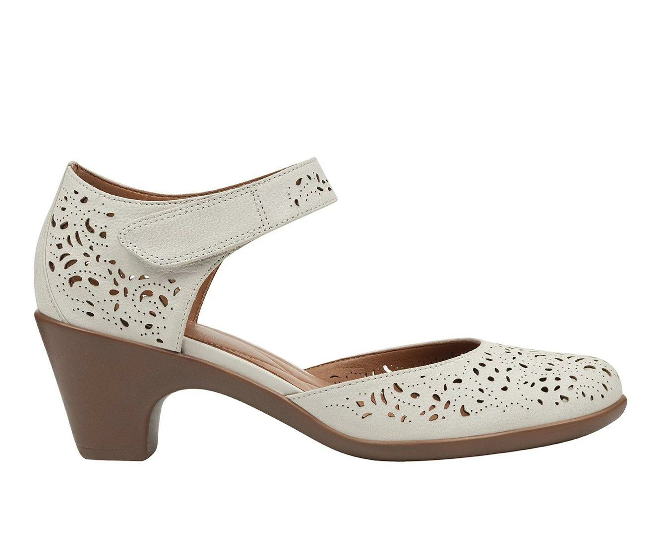Women's Easy Spirit Cindie Pumps - Image 2