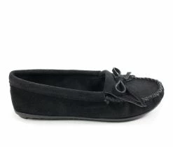 Minnetonka Women's Kilty Moccasins